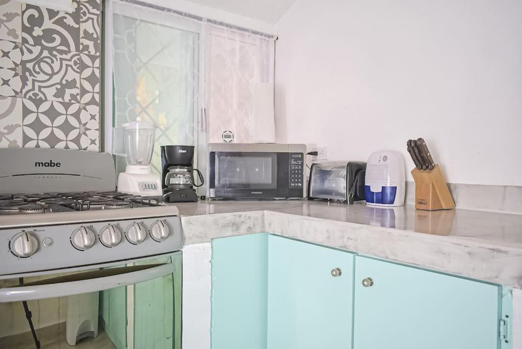 Downtown Beautiful 2Br Apartment Blocks From Beach #5 Ла Пас Екстериор снимка