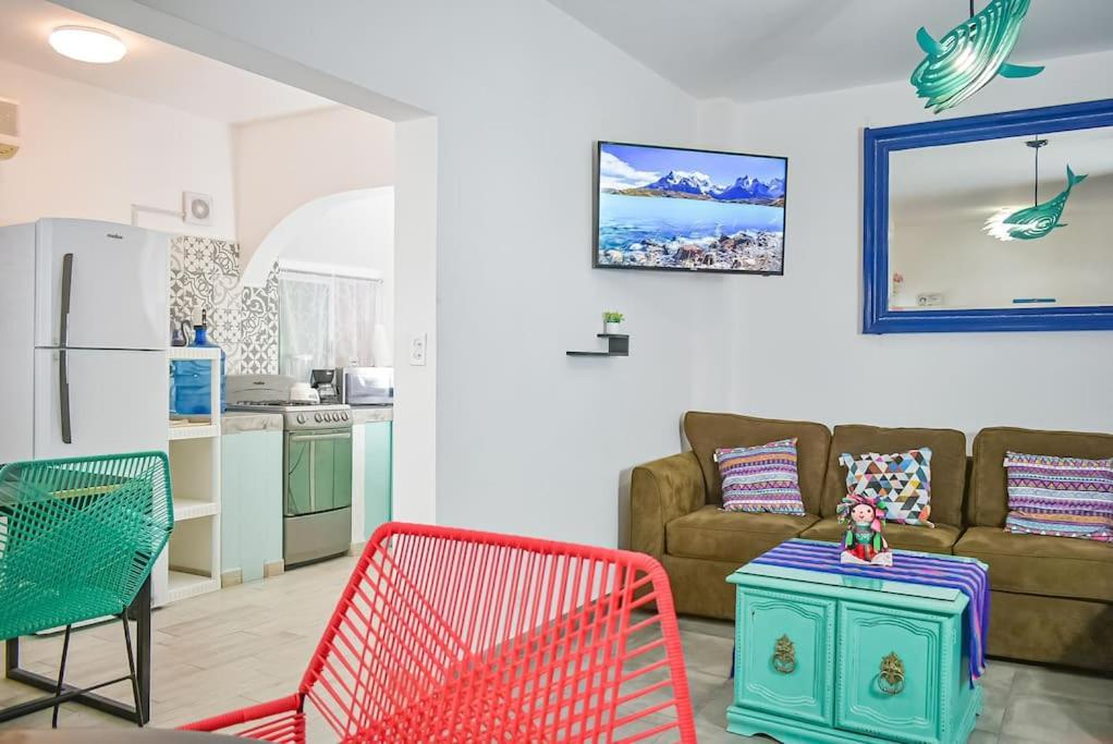 Downtown Beautiful 2Br Apartment Blocks From Beach #5 Ла Пас Екстериор снимка