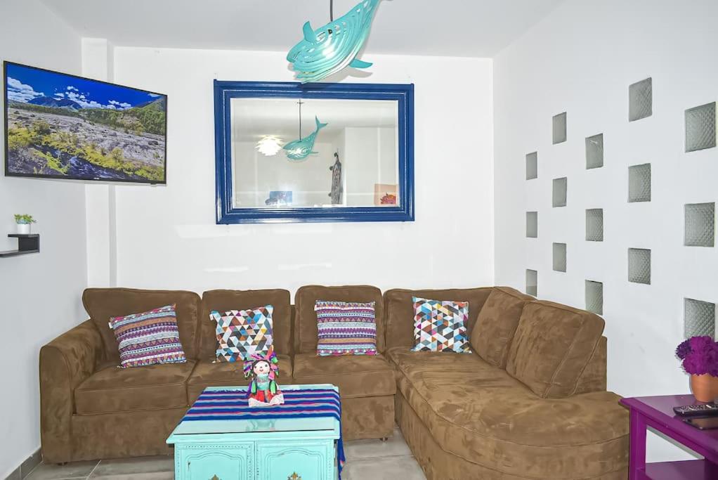 Downtown Beautiful 2Br Apartment Blocks From Beach #5 Ла Пас Екстериор снимка