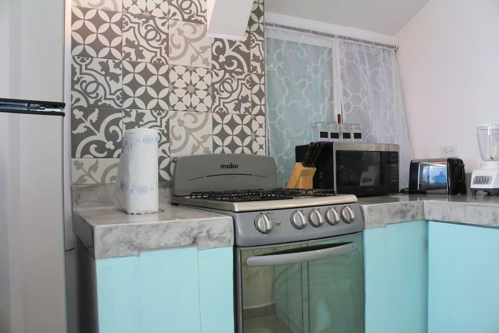 Downtown Beautiful 2Br Apartment Blocks From Beach #5 Ла Пас Екстериор снимка