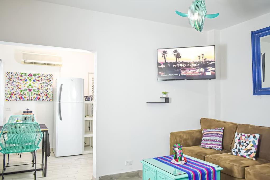 Downtown Beautiful 2Br Apartment Blocks From Beach #5 Ла Пас Екстериор снимка